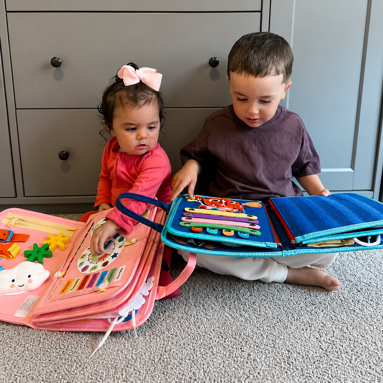 Slendrax™ Montessori Busy Board