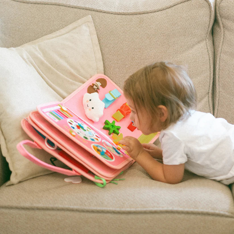 Slendrax™ Montessori Busy Board